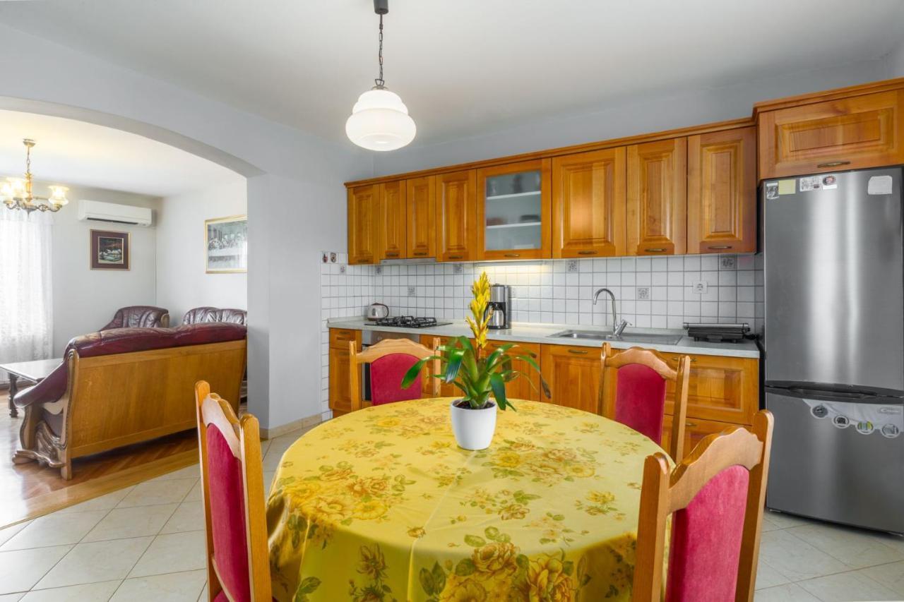 Lovely House Lindi In פורץ מראה חיצוני תמונה